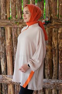 Uygun Fiyatlı FERMUARLI YIRTMAC DETAY TUNIK | Loccomoda.com 