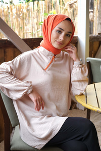 Uygun Fiyatlı FERMUARLI YIRTMAC DETAY TUNIK | Loccomoda.com 