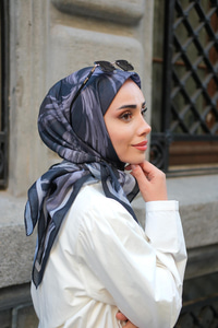 Fırça Desen Soft Eşarp Siyah