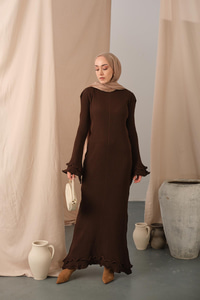 Fırfır Detay Elbise Kahverengi