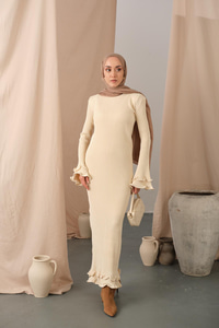 Fırfır Detay Elbise Krem