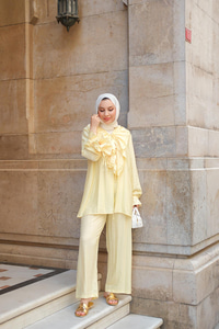 Fırfır Detay İkili Takım Sarı