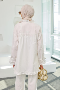 Fırfır Detaylı Gömlek Beyaz