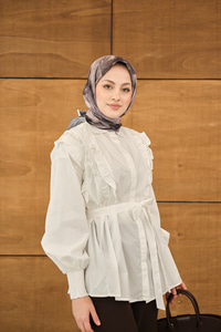 Fırfır Detaylı Gömlek Beyaz