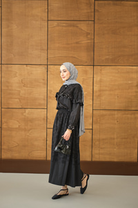 Fırfırı Taş İşlemeli Takım Siyah