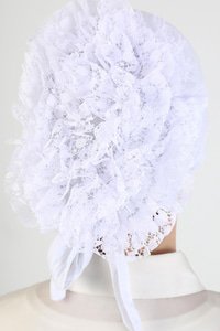 Fırfırlı Bone  Beyaz