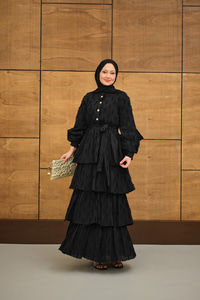 Fisto Volanlı Kemer Detay Elbise Siyah