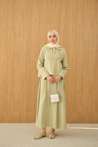 Fiyonk Görünümlü Çift Yaka Takım Su Yeşil