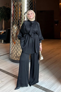 Floş Yaka Bağlamalı Takım Siyah