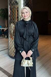 Floş Yaka Bağlamalı Takım Siyah