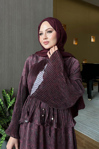 Freddy Desenli Piliseli Etekli Takım Bordo