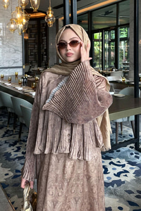 Freddy Desenli Piliseli Etekli Takım Yağ Yeşil