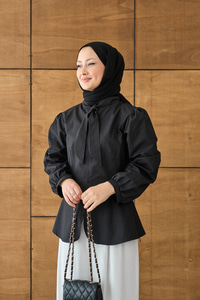 Fular Yaka Detaylı Kısa Gömlek Siyah