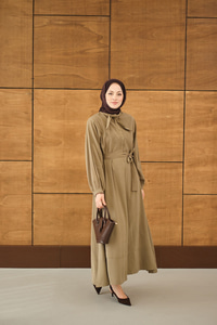 Fular Yaka Detaylı Nervürlü Modal Elbise Küf Yeşil