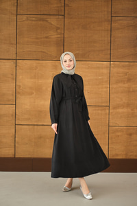 Fular Yaka Detaylı Nervürlü Modal Elbise Siyah