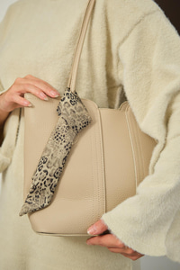 Fularlı Çanta Vizon