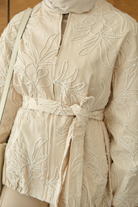 Gabardin Nakışlı Bomber Ceket Ekru