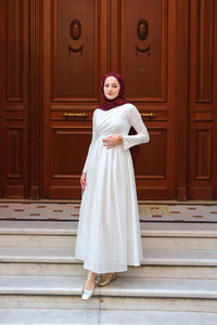 Garnili Asimetrik Elbise Beyaz