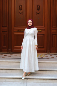 Garnili Asimetrik Elbise Beyaz