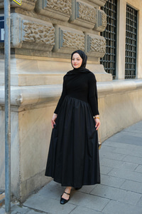 Garnili Asimetrik Elbise Siyah