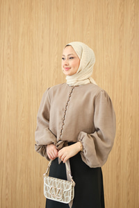 Geçirme Düğme Detay Bel Bağlamalı Gömlek Vizon