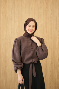 Geçirme Düğme Detay Bel Bağlamalı Gömlek Kahverengi