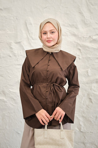 Gemici Yaka Bel Bağlamalı Gömlek Kahverengi