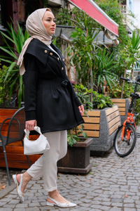 Gemici Yaka Bel Büzgülü Ceket Siyah