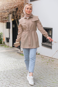 Gemici Yaka Detay Yağmurluk Bej