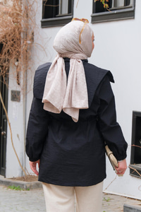 Gemici Yaka Detay Yağmurluk Siyah