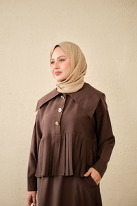 Gemici Yaka Fırfır Detay Takım Acı Kahve