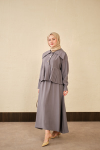 Gemici Yaka Fırfır Detay Takım Gri