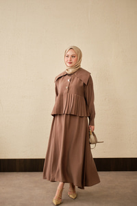 Gemici Yaka Fırfır Detay Takım Kahverengi