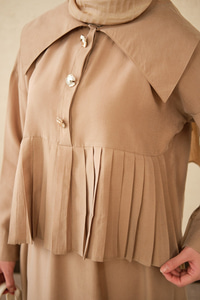 Gemici Yaka Fırfır Detay Takım Vizon