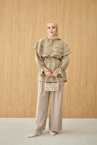 Geniş Katlı Yaka Bel Bağlamalı Tunik Haki Yeşil