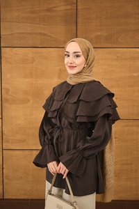 Geniş Katlı Yaka Bel Bağlamalı Tunik Kahverengi