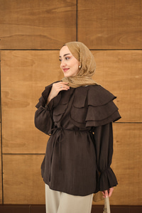 Geniş Katlı Yaka Bel Bağlamalı Tunik Kahverengi