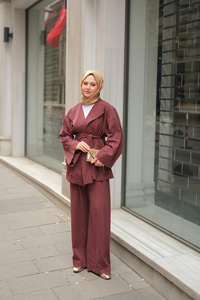 Geniş Yakalı Takım Mürdüm