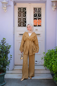 Geniş Yakalı Takım Yağ Yeşil