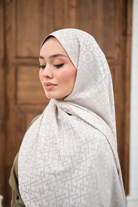 Geometrik Desen Şal Bej