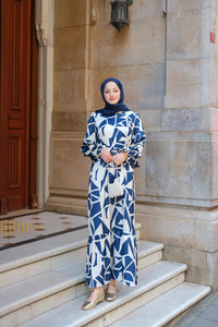 Geometrik Desen Saten Elbise Lacivert