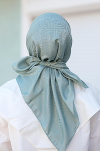 Geometrik Jakar Eşarp Su Yeşil