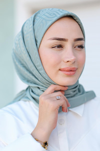 Geometrik Jakar Eşarp Su Yeşil