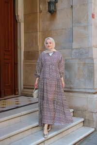 Geometrik Motif Desen Elbise Krem