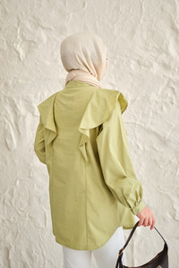 Gizli Düğme Detay Omuzdan Volanlı Gömlek Yeşil