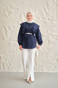 Gizli Düğme Detay Omuzdan Volanlı Gömlek Lacivert