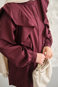 Gizli Düğme Detay Omuzdan Volanlı Gömlek Bordo