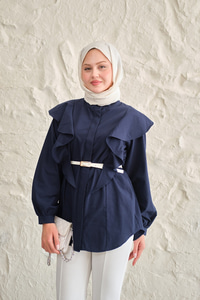 Gizli Düğme Detay Omuzdan Volanlı Gömlek Lacivert