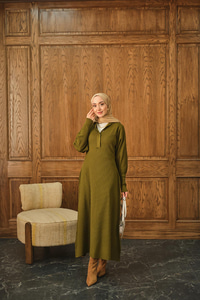 Gizli Düğme Detaylı Elbise Yağ Yeşil