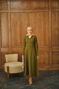Gizli Düğme Detaylı Elbise Yağ Yeşil
